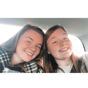 Meet your Posher, Michaela